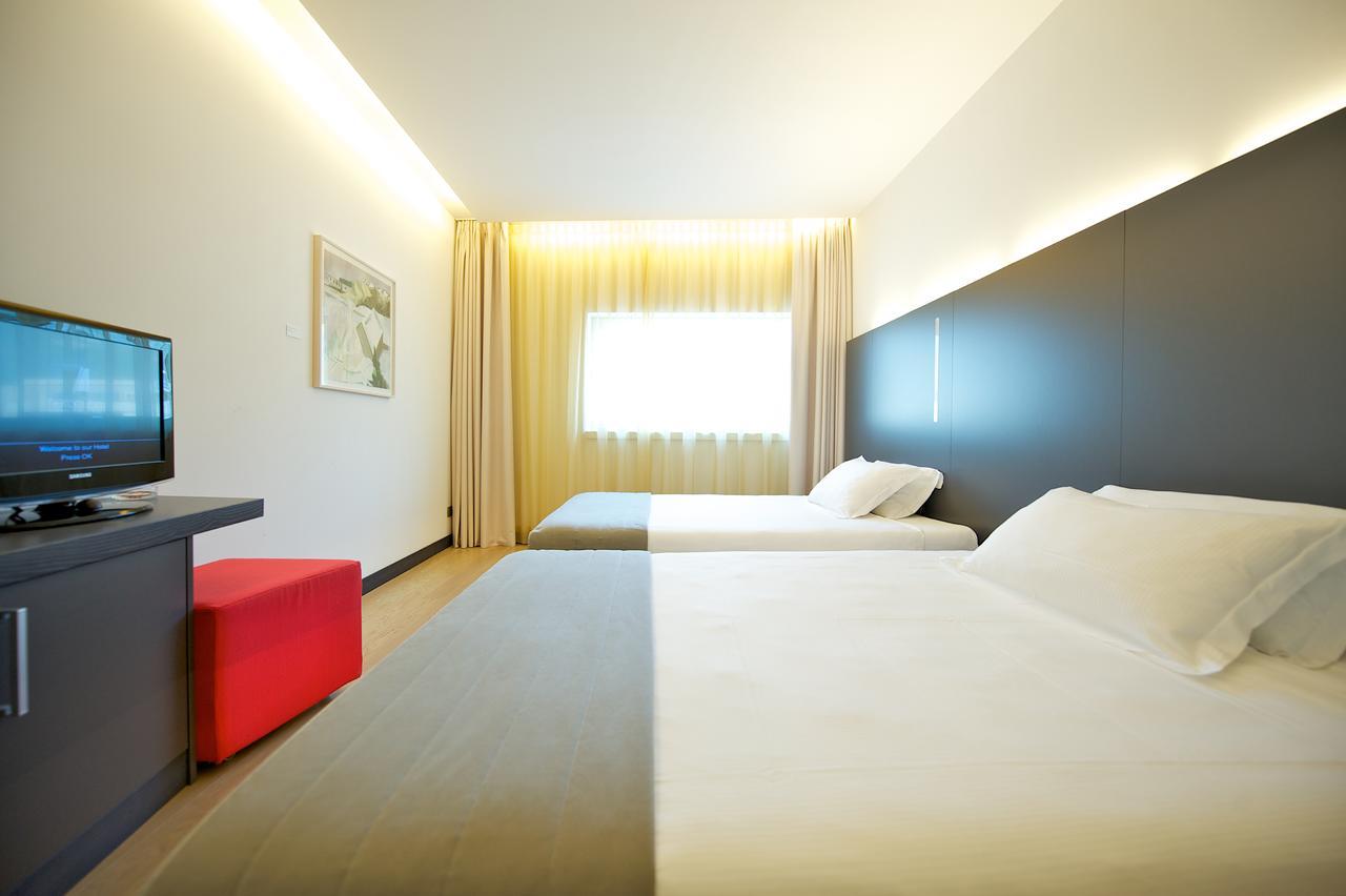Mercure Nerocubo Rovereto Роверето Екстериор снимка